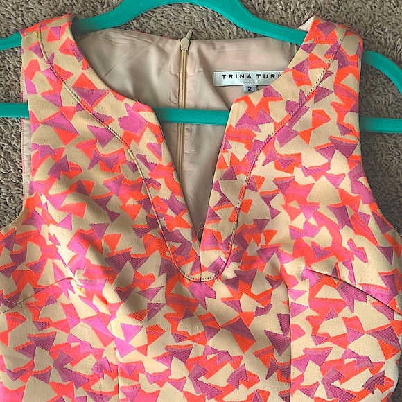 Trina Turk Dresses & Skirts - Trina Turk Dress 💗🧡💛